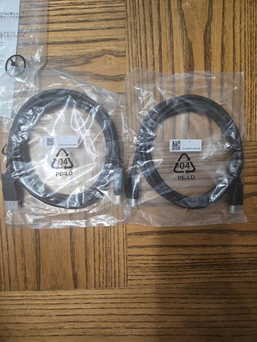 Black USB-C to HDMI Cable AND DP Cable